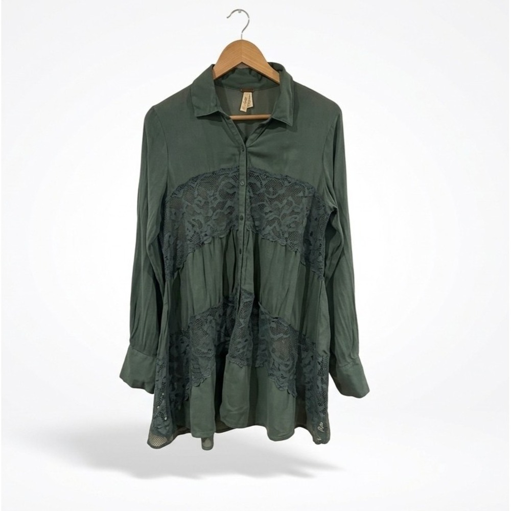 We The Free People Medium Sage Green Lace Tiered Tunic Button Up Shirt Boho Top